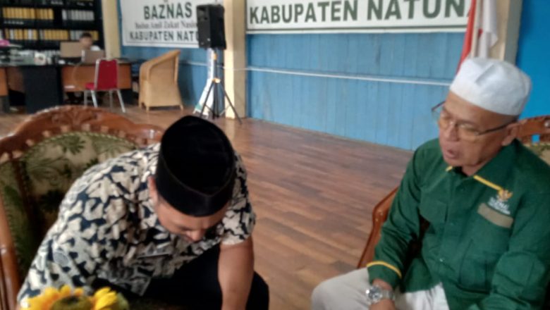 80 Paket Sembako Untuk Warga Miskin